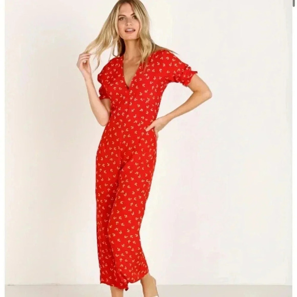Faithfull the Brand Pants - Faithfull The Brand Mallory Jumpsuit In Red Jeanne Print Size 4